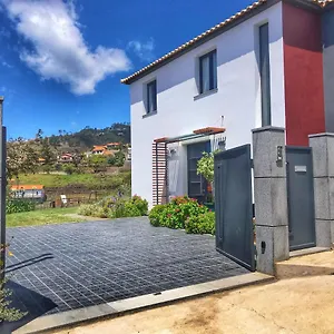 Vakantiehuis Lucilia's House, Calheta (Madeira)